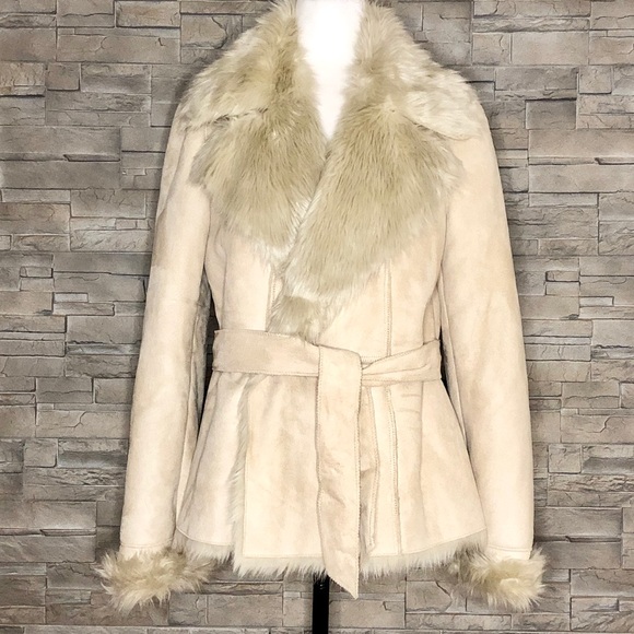 Zara Jackets & Blazers - Zara cream faux-suede faux-fur jacket